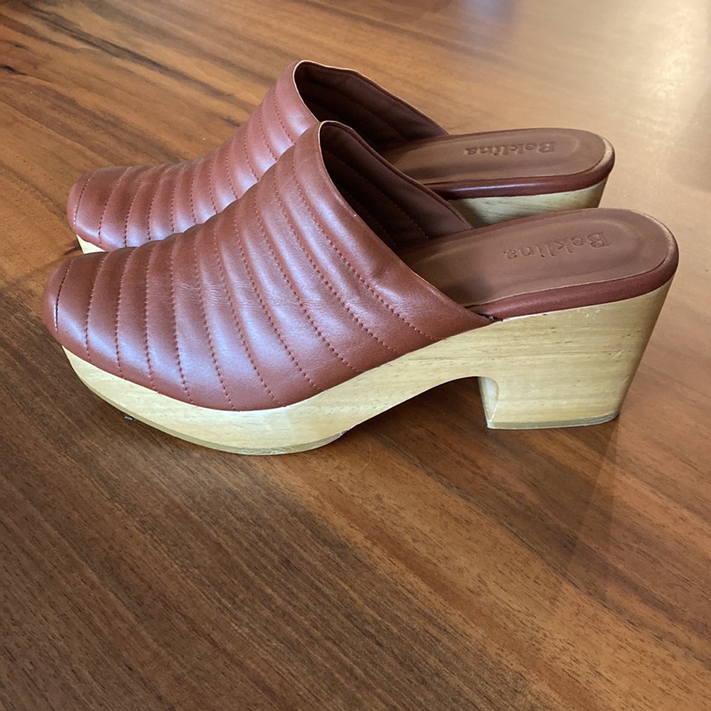 Beklina Wooden Clogs Size 10, fit like 9.5